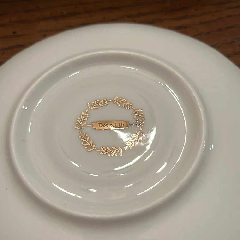 Dot & Lil Rice Flower Teacup Candle,‎ new in package